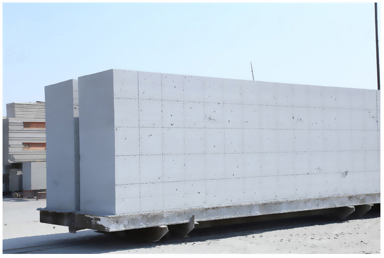 泉港加气块 加气砌块 轻质砖气孔结构及其影响因素